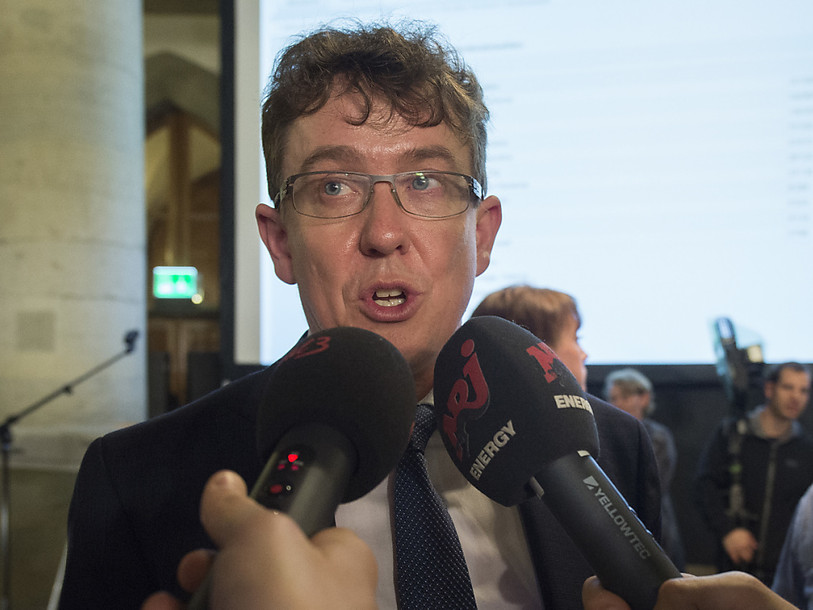 Retrait de la candidature de l'UDC Albert Rösti pour le 2e tour