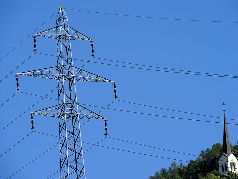 Une ligne à très haute tension inédite en Valais
