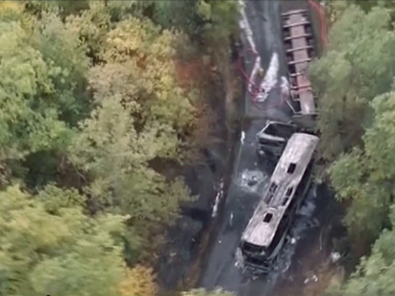 Une violente collision avec un car en France fait 43 morts