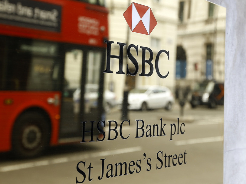 Bond de 32% du bénéfice avant impôts d'HSBC au 3e trimestre