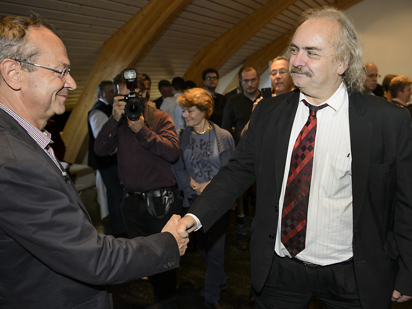 Le PLR Olivier Français bat l'écologiste Luc Recordon