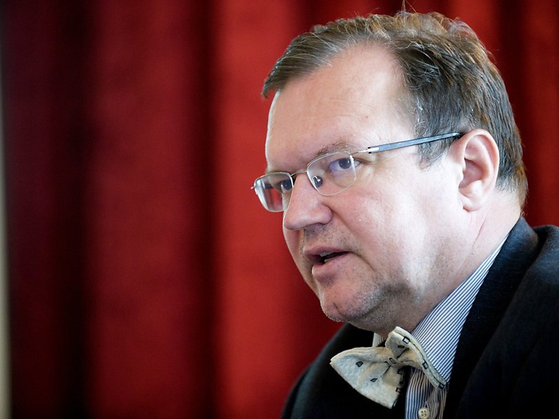 L'institut gfs.bern de Claude Longchamp perd un mandat
