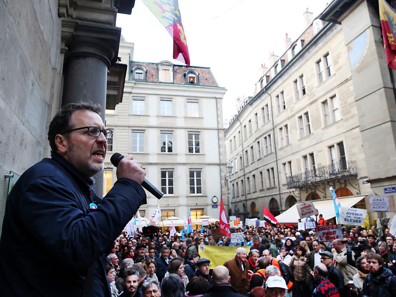 La grève est suspendue mais la mobilisation continue