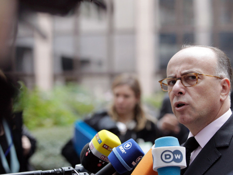 Le gouvernement français veut dissoudre les mosquées radicales