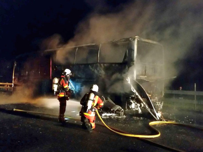 Car en feu sur l'A2: pas de blessé