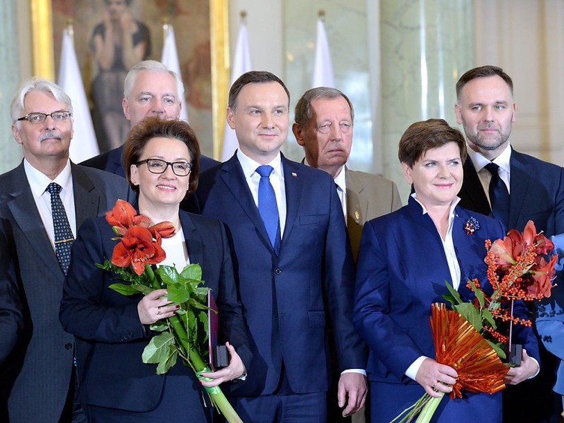 Le nouveau gouvernement polonais a prêté serment