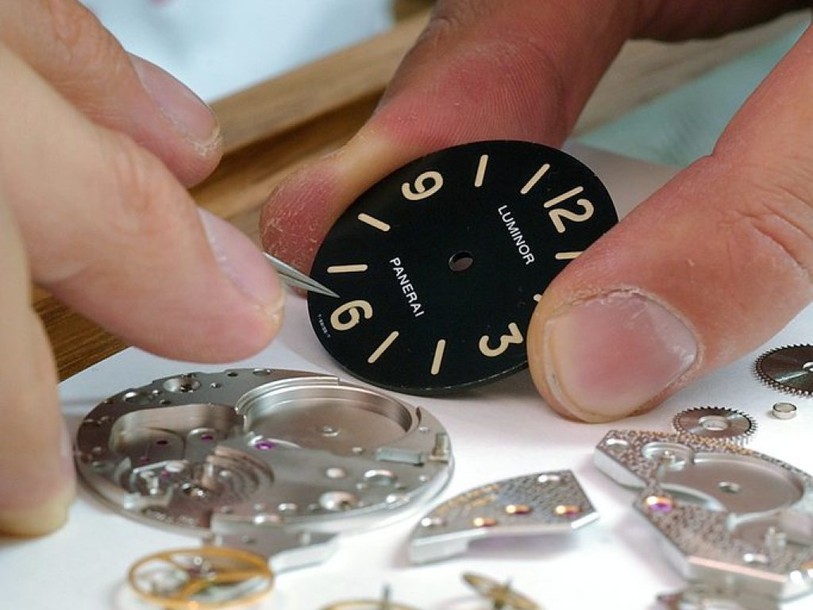 Panerai emploie une centaine de travailleurs de plus à Neuchâtel