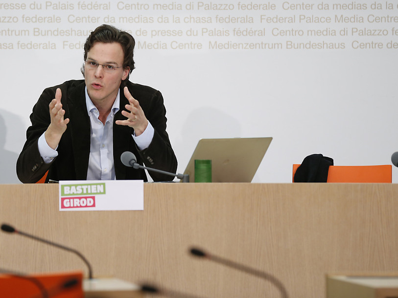 Les Verts menacent d'engager 