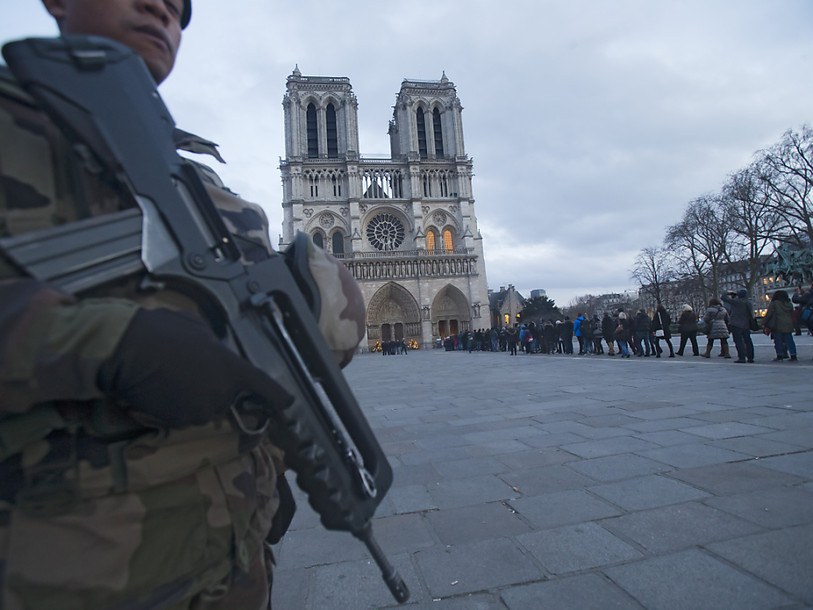 Un Noël différent à Paris après les attentats
