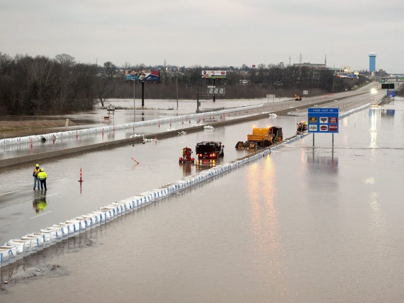 USA: renforcement des secours face aux inondations dans le Midwest