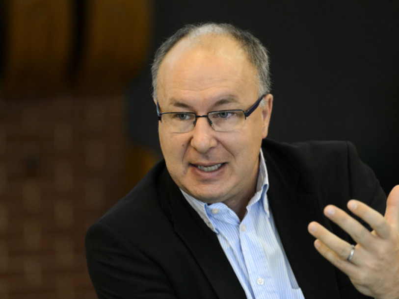 Pierre-Yves Maillard veut rogner l'influence des assureurs maladie