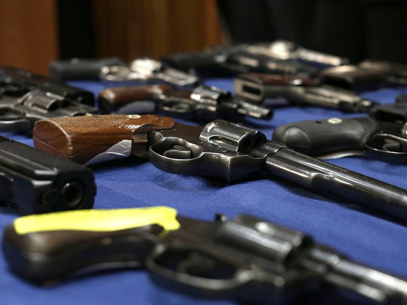 Barack Obama abat ses cartes sur les armes à feu
