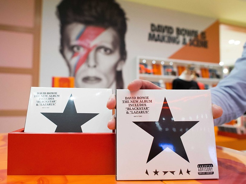 Les ventes du dernier Bowie explosent après la mort du chanteur