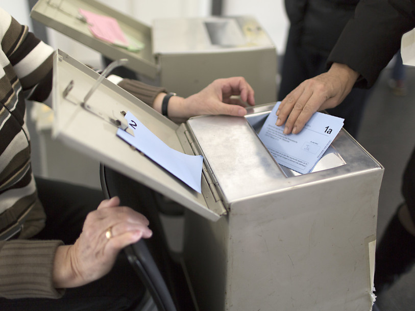 Le peuple votera sur cinq sujets dont l'asile en juin