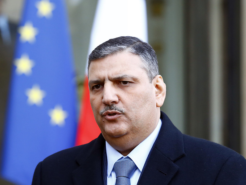 L'opposition arrive à Genève et menace d'emblée de se retirer