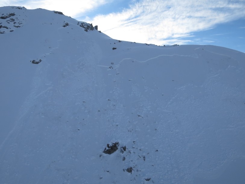 Un randonneur à ski se tue dans une avalanche aux Grisons