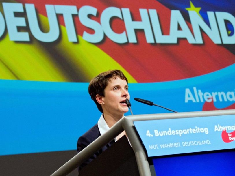 La cote de popularité de la CDU de Merkel au plus bas