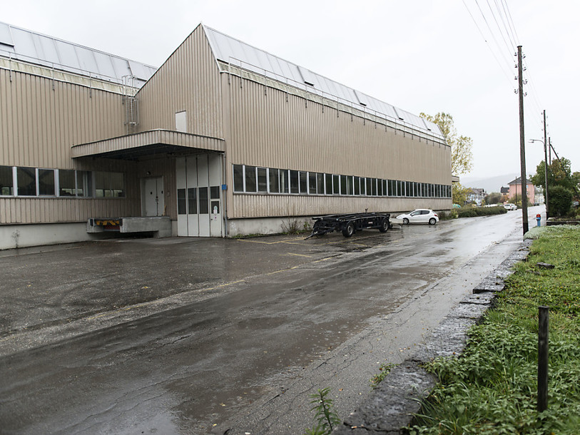 Travailleurs chinois sans permis de travail à Baoshida Swissmetal