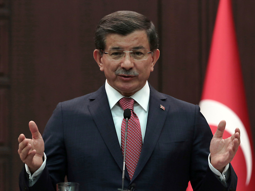 L'armée turque bombarde à nouveau des positions kurdes en Syrie