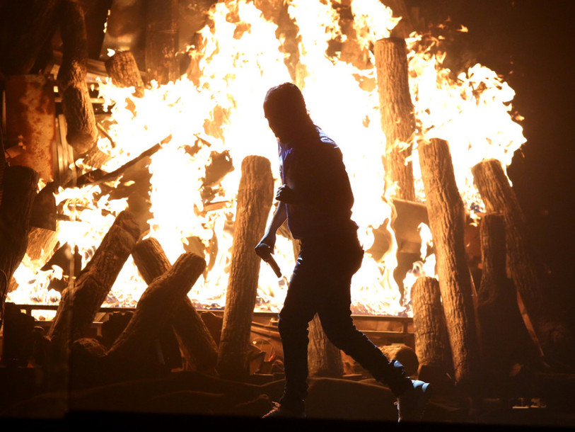 Grammys: Taylor Swift triomphe - Kendrick Lamar enflamme le public
