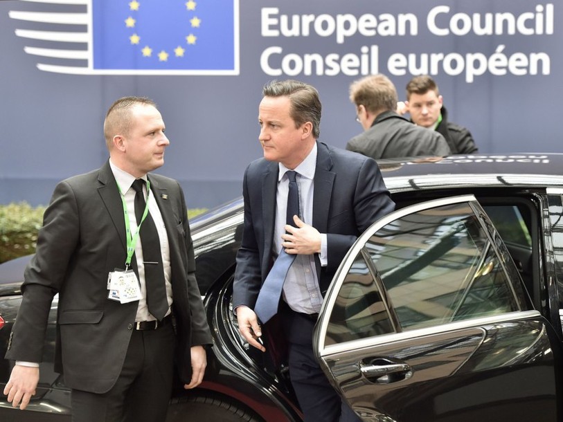 Brexit: Cameron pose des conditions - Juncker se dit confiant