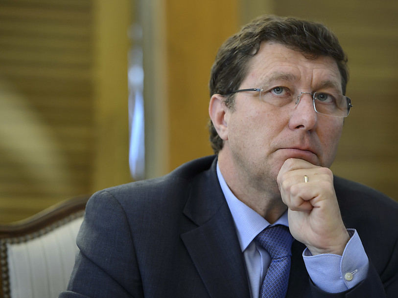 Poggia veut des explications sur le remboursement des primes