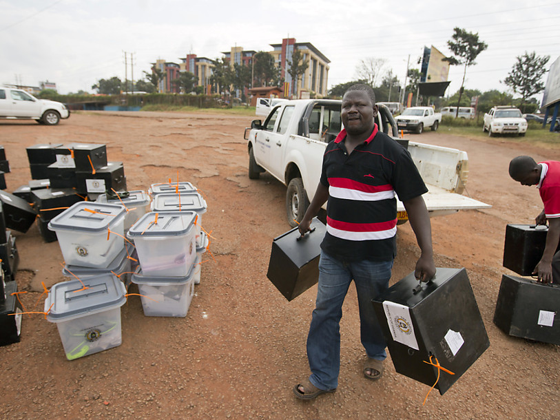 Museveni en tête avec 61% des voix sur 83% des bureaux de vote