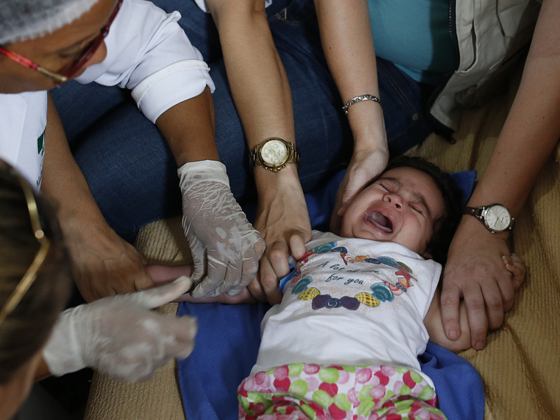 Virus Zika: l'OMS lance des recommandations sur l'allaitement