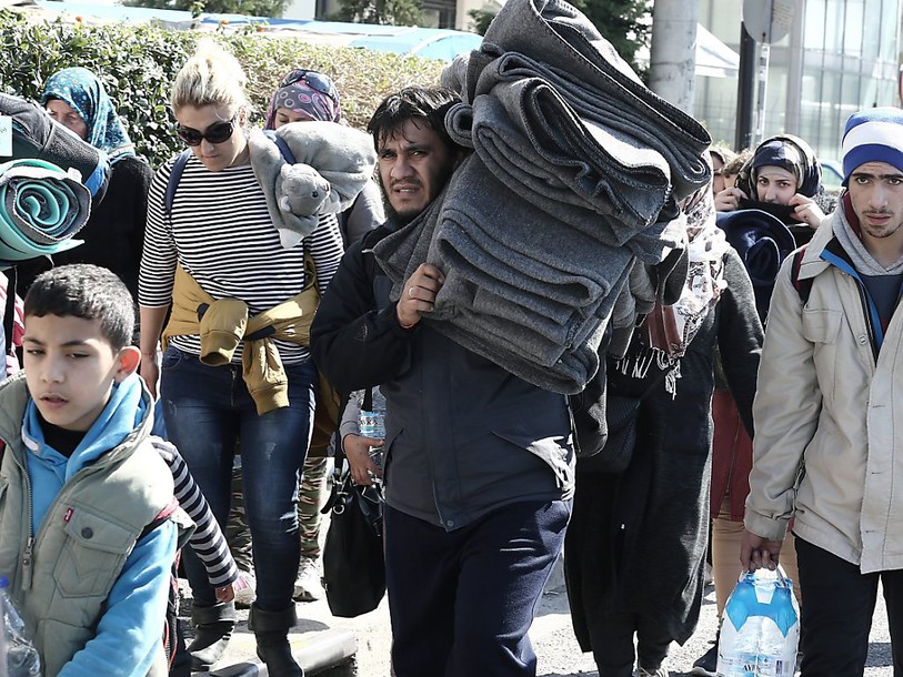 Environ 70'000 personnes pourraient être coincées en Grèce en mars
