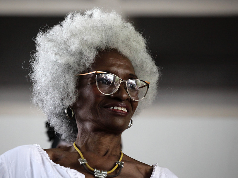 IRF4, le gène qui donne des cheveux blancs