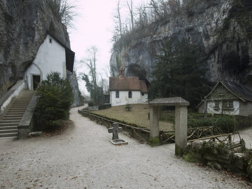 Le poste d'ermite des gorges de la Verena (SO) chercher preneur