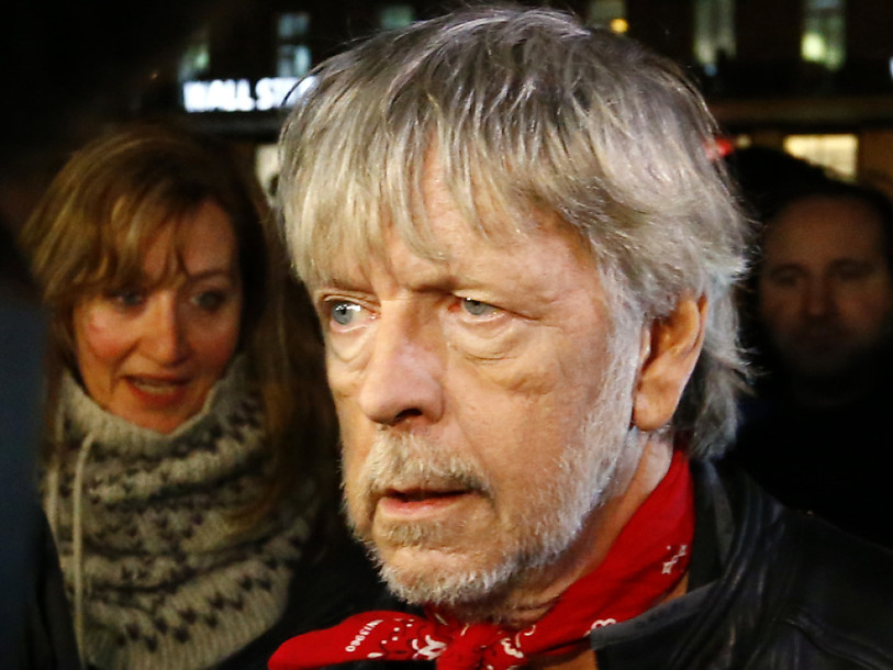 Renaud reprend la plume pour Charlie Hebdo