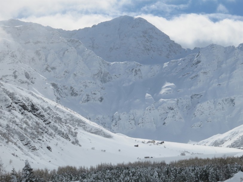 Deux alpinistes périssent près de Safien (GR)