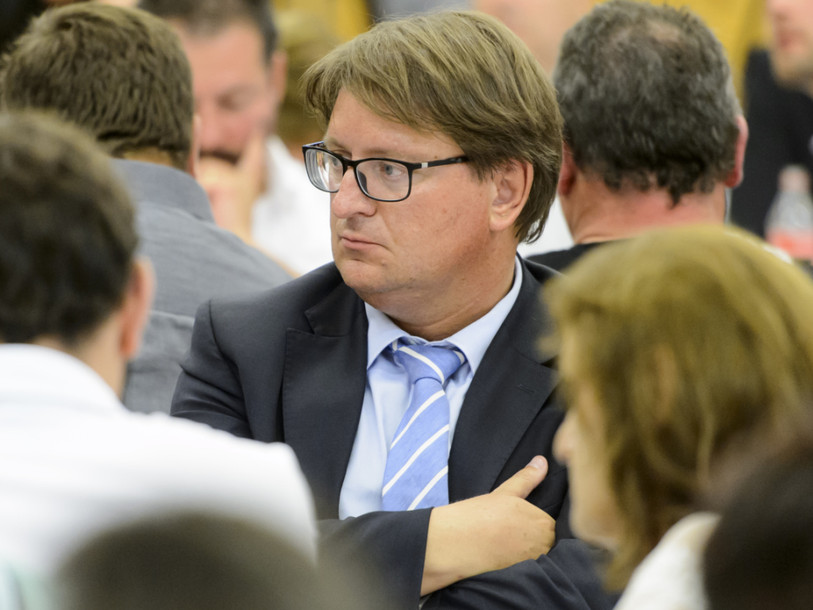 Le bras de fer entre UDC tourne à l'imbroglio