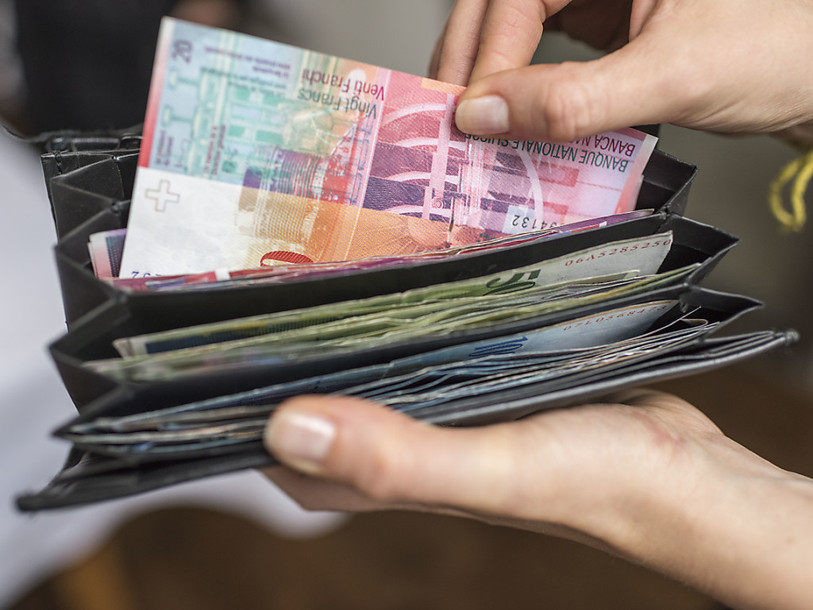 Les clients pourraient payer les taux d'intérêts négatifs