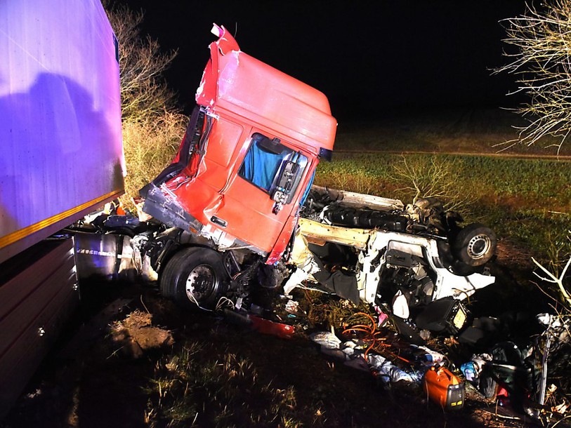 Le conducteur reste hospitalisé, rapatriements des corps mardi