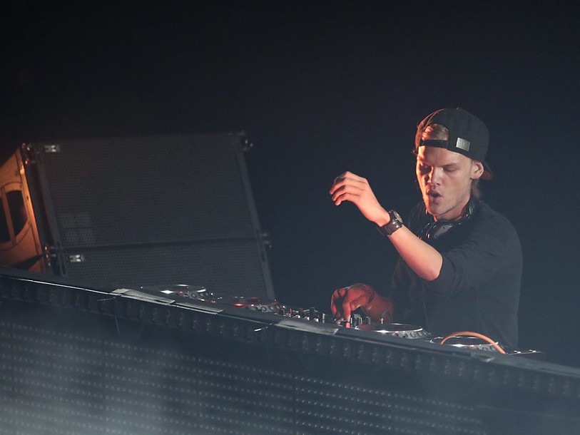 Le DJ suédois Avicii quittera la scène fin 2016