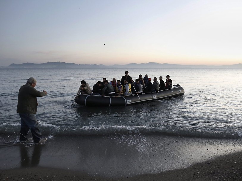 Plusieurs migrants, dont un enfant, se noient en mer Egée