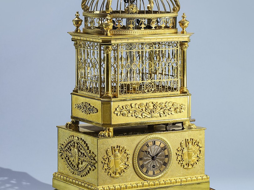 Genève: une pendule à automate en forme de cage à oiseaux à l'encan