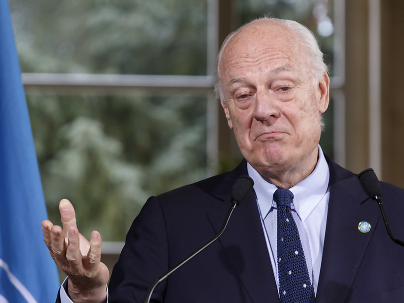 L'opposition suspend sa participation 