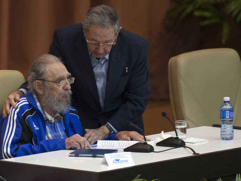 Raul Castro réélu pour cinq ans à la tête du PC cubain
