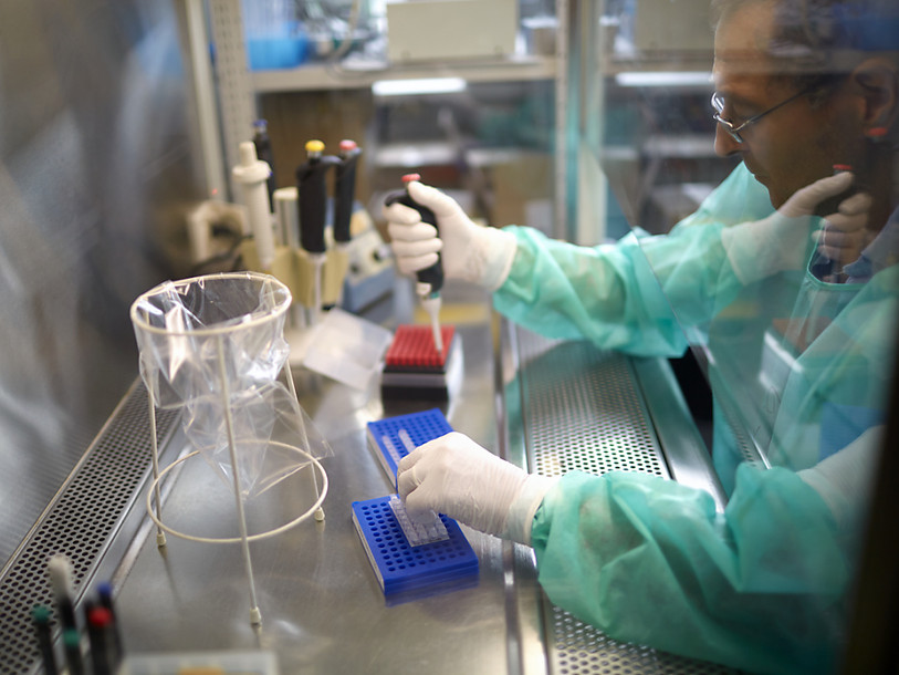 L'Université de Zurich va limiter ses dépenses
