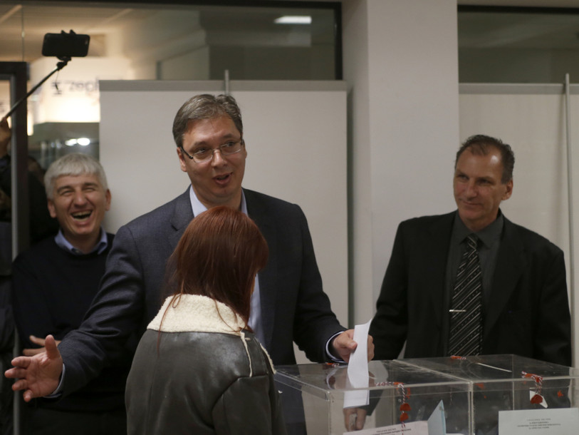 Vucic le pro-Européen obtient le plébiscite qu'il cherchait