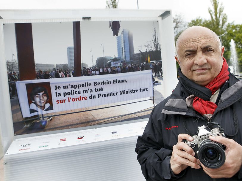 Pas de retrait d'une photo dérangeante d'Erdogan à Genève