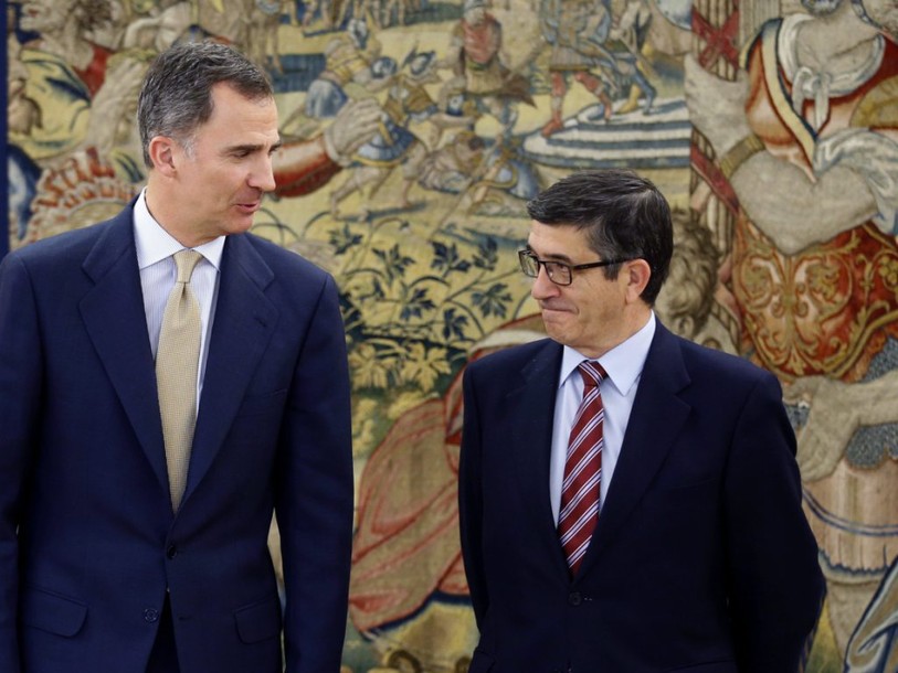 Le roi Felipe VI recommande des élections législatives