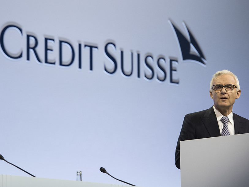 Le président de Credit Suisse se défend à l'assemblée générale