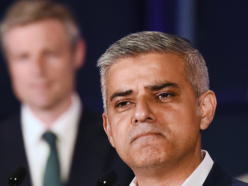 Le travailliste Sadiq Khan élu maire de Londres