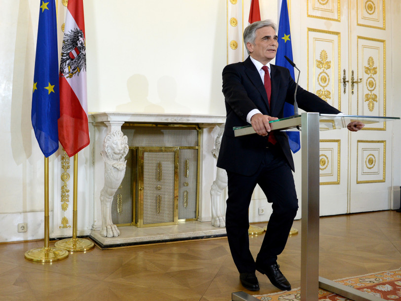 Démission du chancelier social-démocrate Werner Faymann