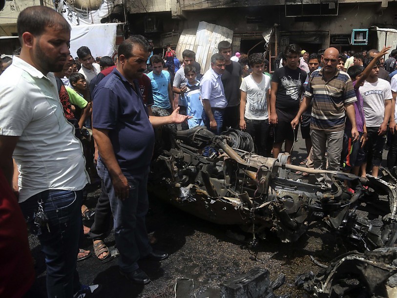 Trois attentats de l'EI font plus de quatre-vingt morts à Bagdad
