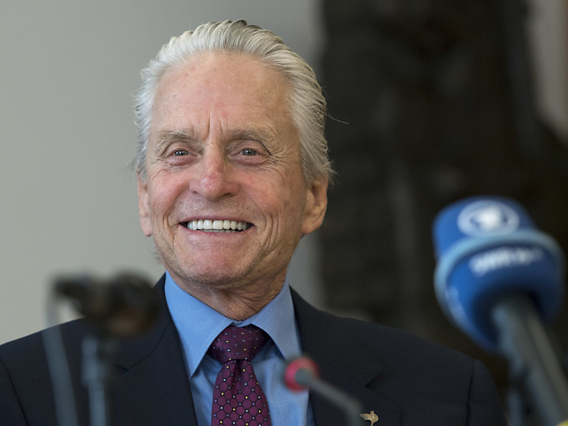 Plaidoyer de Michael Douglas à Genève contre les armes nucléaires